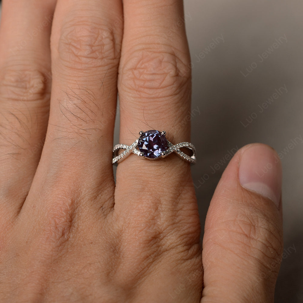 Round Alexandrite Engagement Ring Twisted Ring - LUO Jewelry