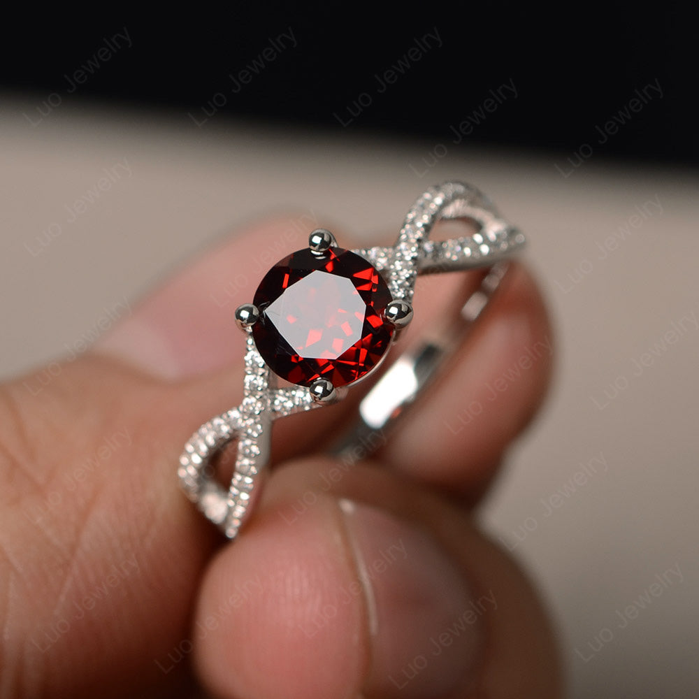 Round Garnet Engagement Ring Twisted Ring - LUO Jewelry