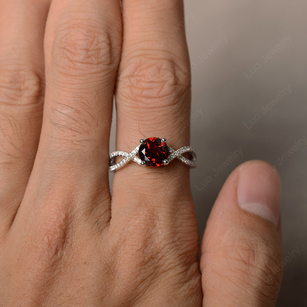 Round Garnet Engagement Ring Twisted Ring - LUO Jewelry