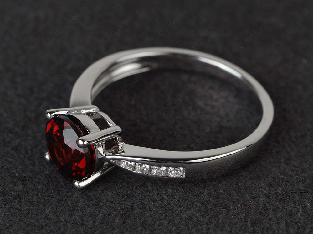 Round Cut Garnet Engagement Ring - LUO Jewelry