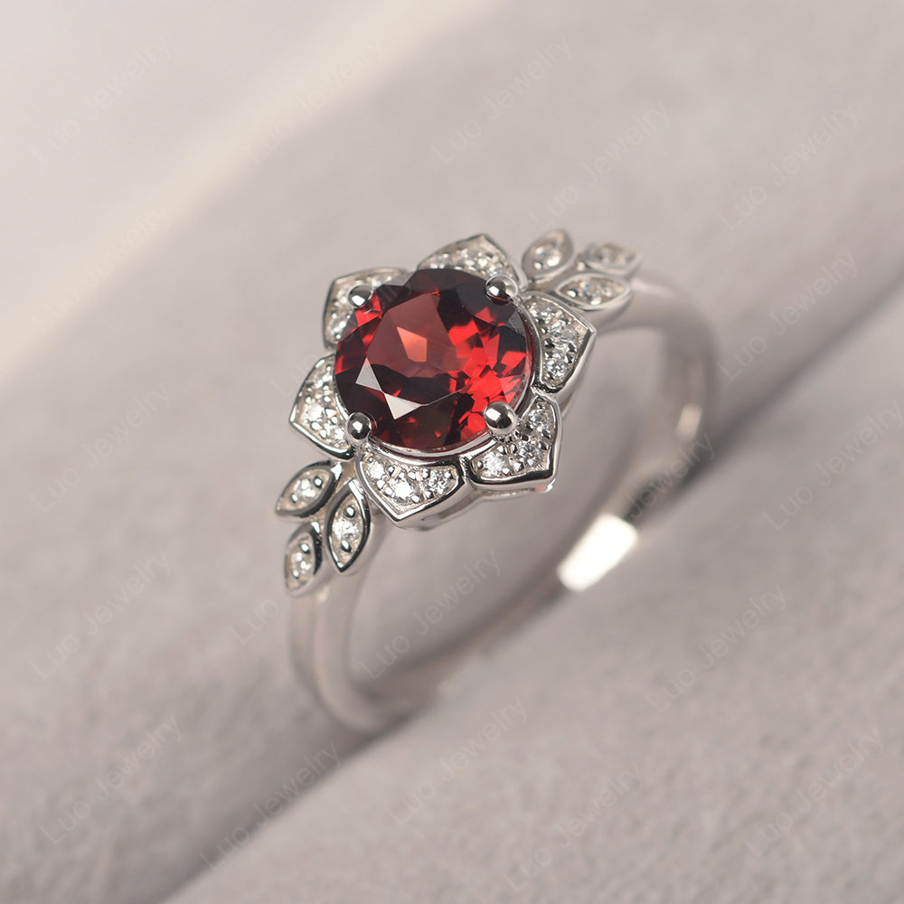 Round Cut Garnet Flower Ring Yellow Gold - LUO Jewelry