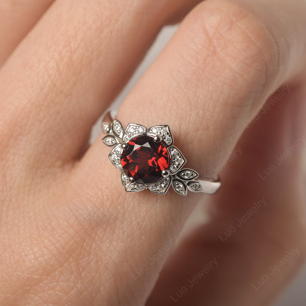 Round Cut Garnet Flower Ring Yellow Gold - LUO Jewelry