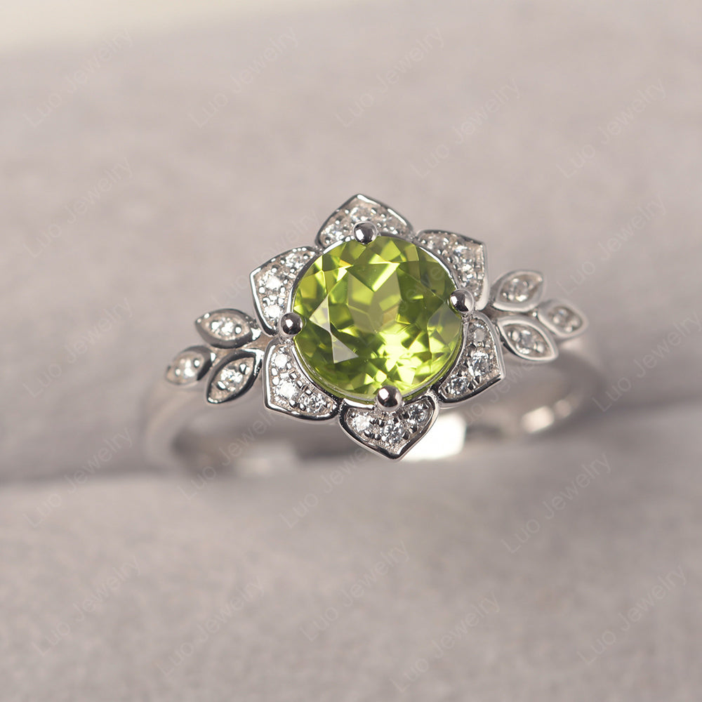 Round Cut Peridot Flower Ring Yellow Gold - LUO Jewelry