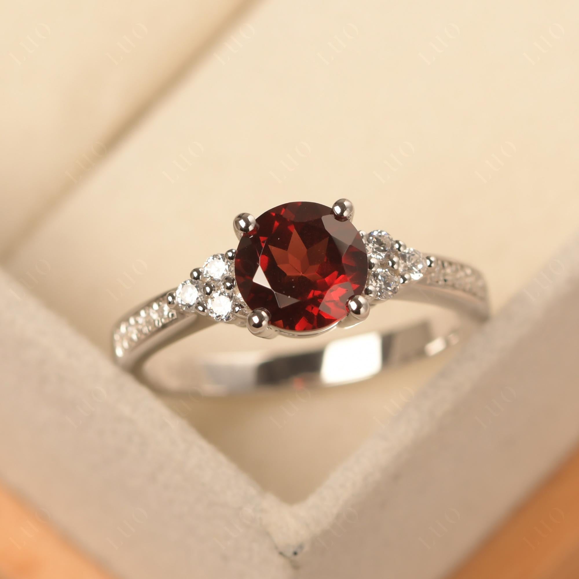 Round Cut Garnet Engagement Ring - LUO Jewelry