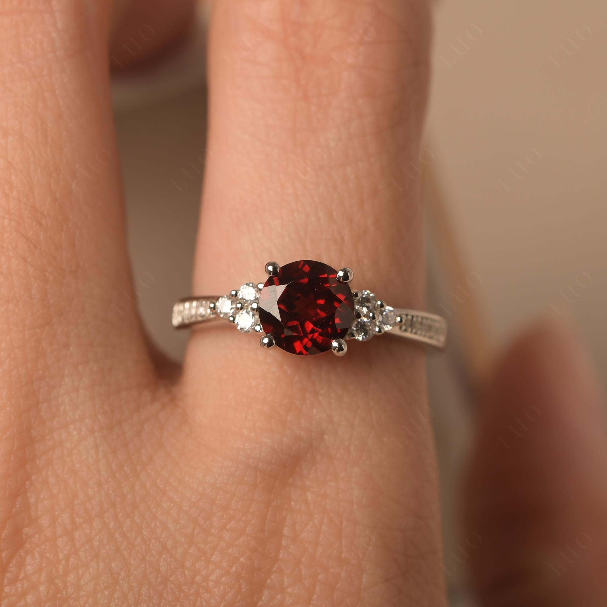 Round Cut Garnet Engagement Ring - LUO Jewelry