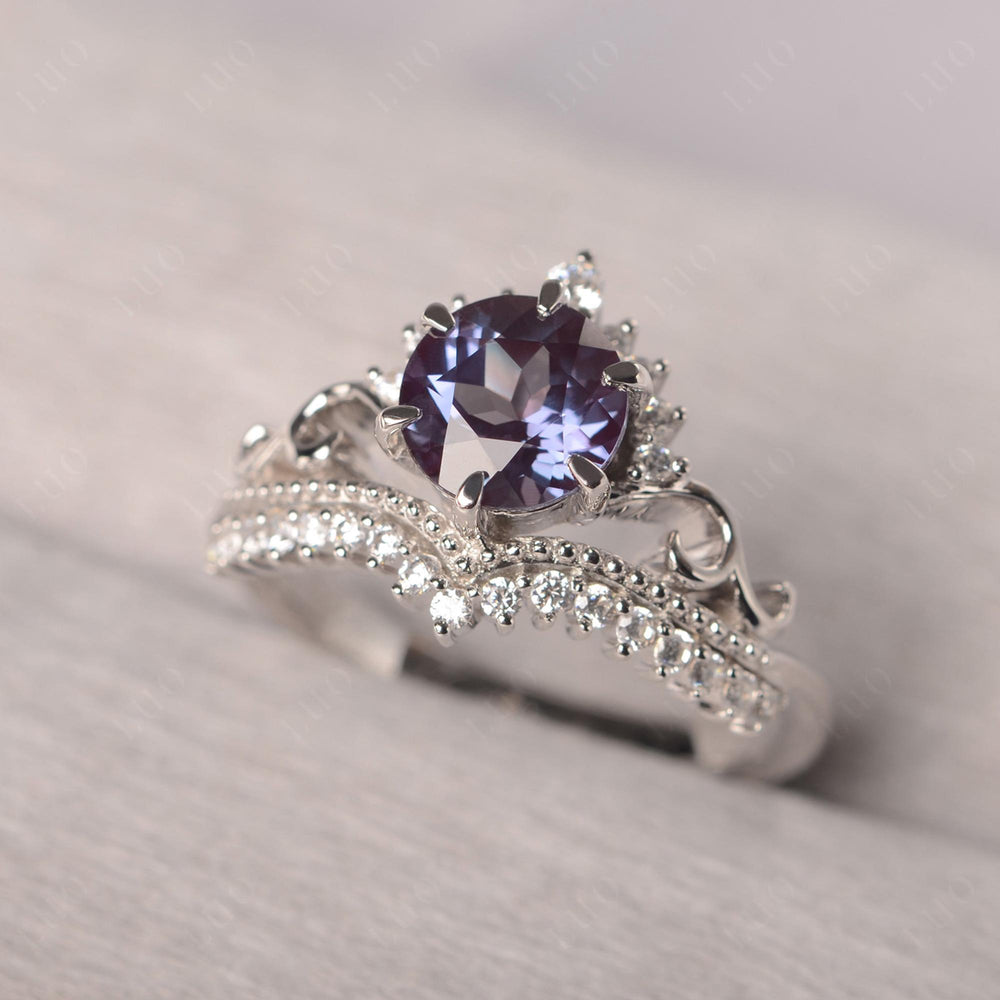 Vintage Alexandrite Cocktail Ring Yellow Gold - LUO Jewelry