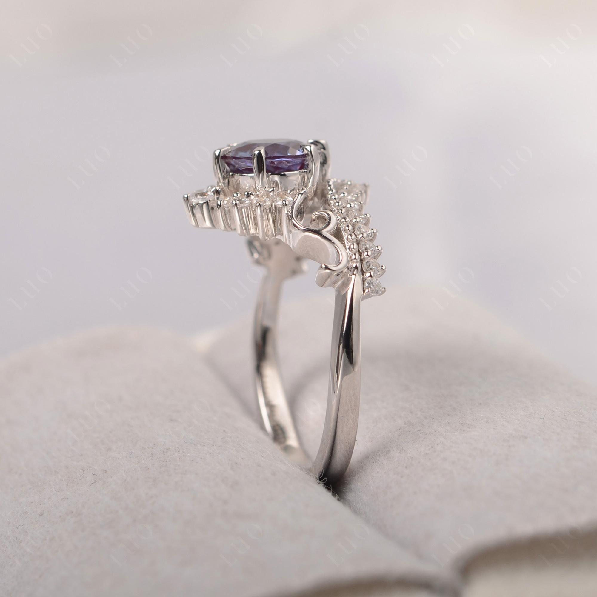 Vintage Lab Alexandrite Cocktail Ring - LUO Jewelry