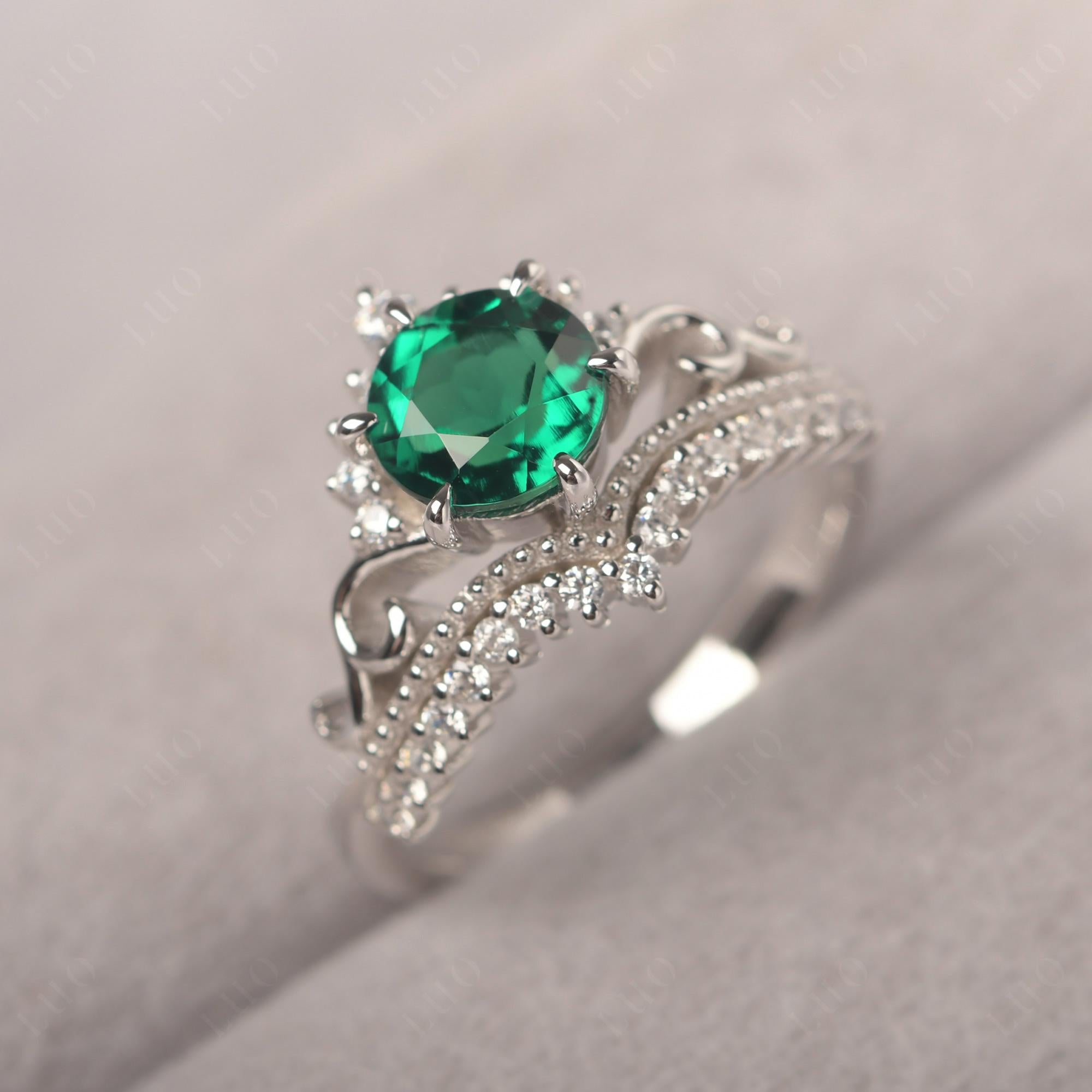 Vintage Lab Created Emerald Cocktail Ring - LUO Jewelry