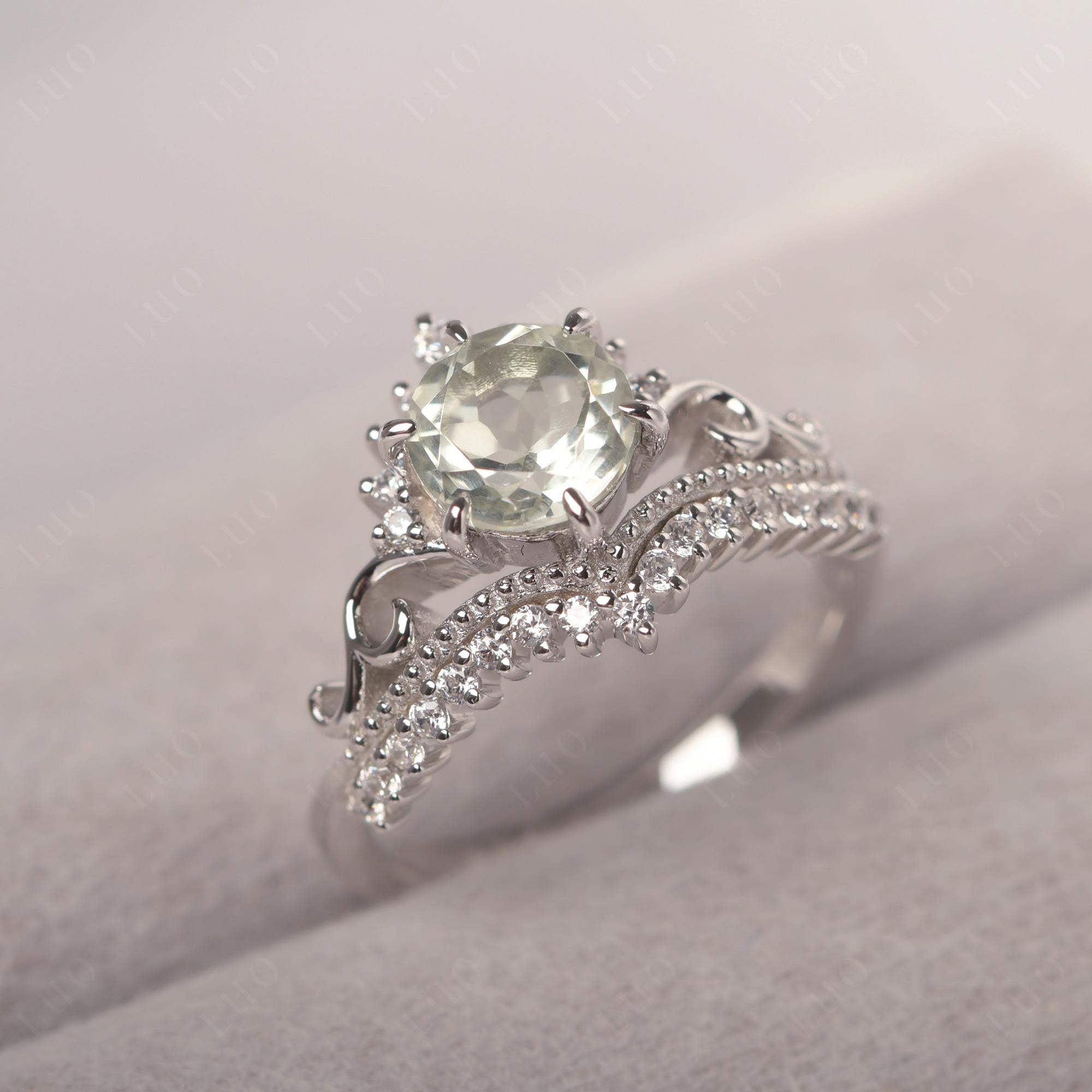 Vintage Green Amethyst Cocktail Ring - LUO Jewelry
