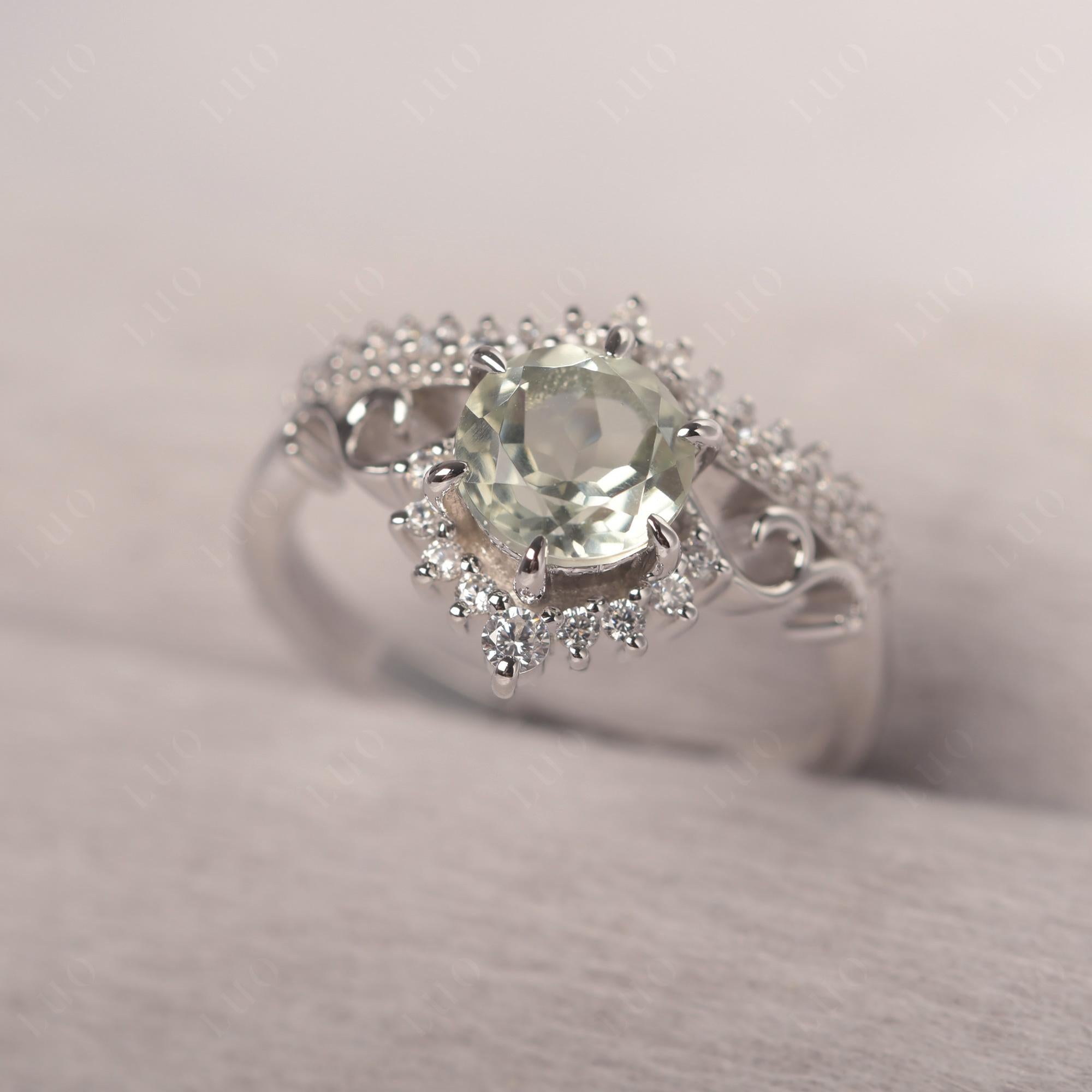 Vintage Green Amethyst Cocktail Ring - LUO Jewelry