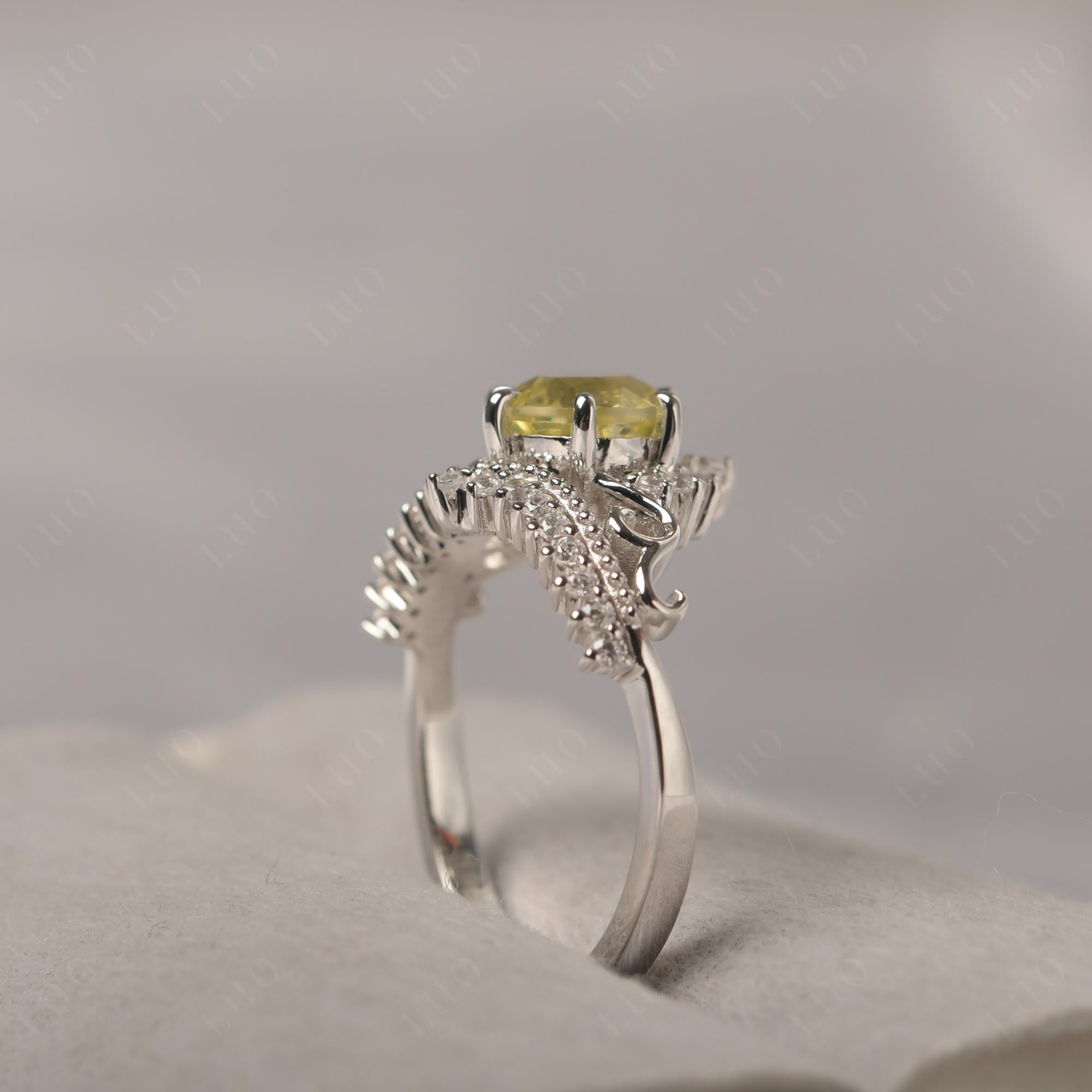 Vintage Lemon Quartz Cocktail Ring - LUO Jewelry