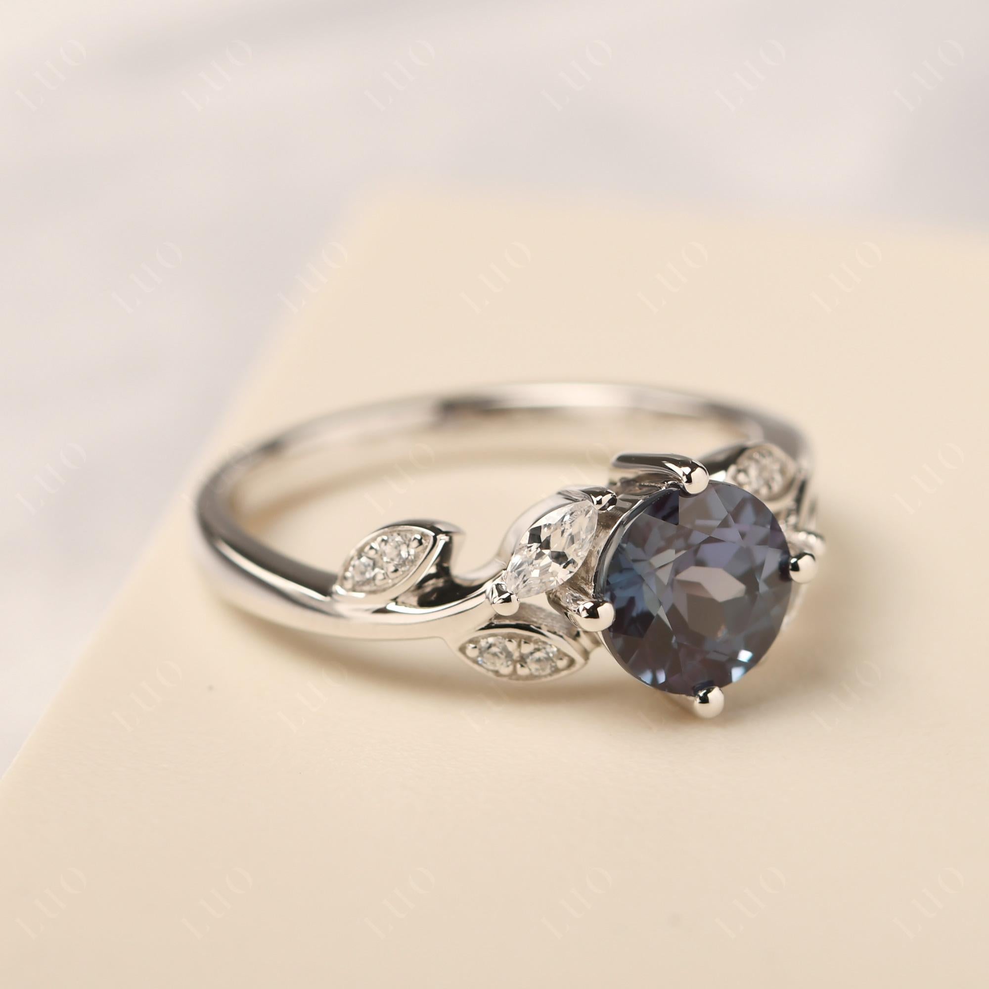 Vine Leaf Alexandrite Engagement Ring - LUO Jewelry