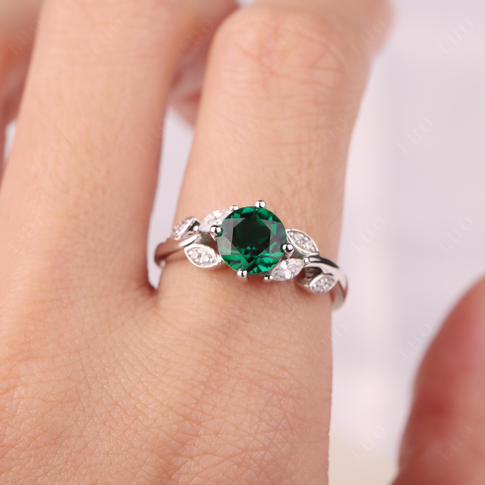 Vine Leaf Emerald Engagement Ring - LUO Jewelry