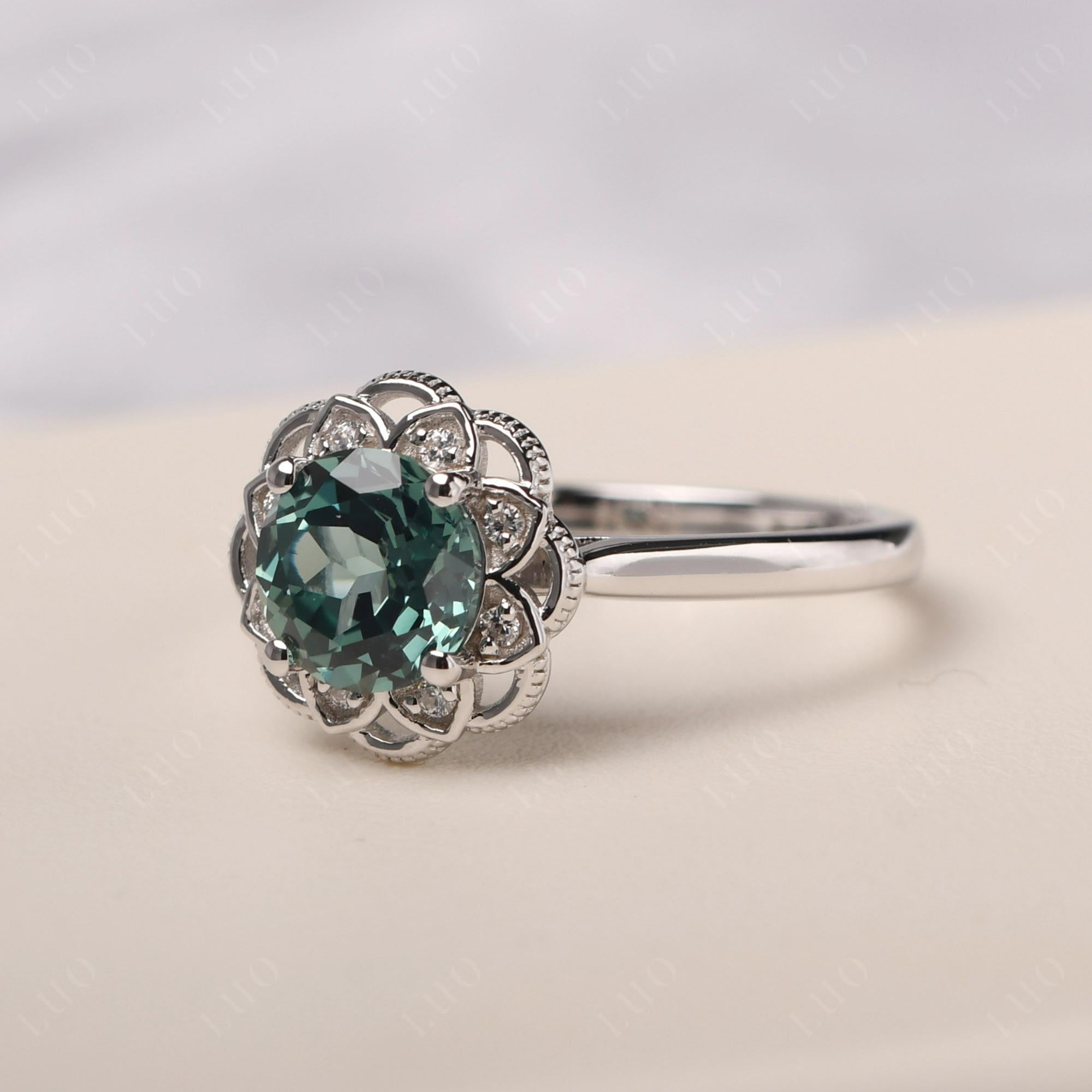 Lab Created Green Sapphire Vintage Inspired Filigree Ring - LUO Jewelry