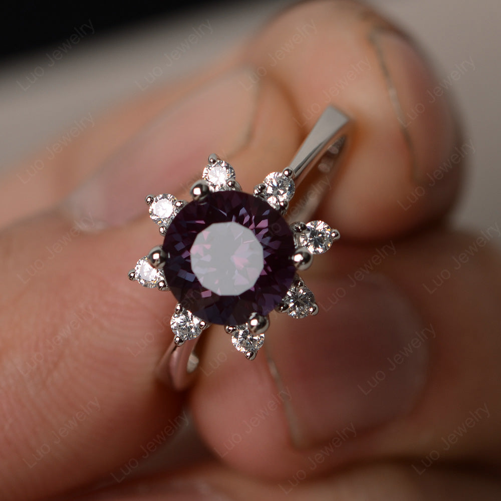 Brilliant Cut Alexandrite Halo Engagement Ring - LUO Jewelry