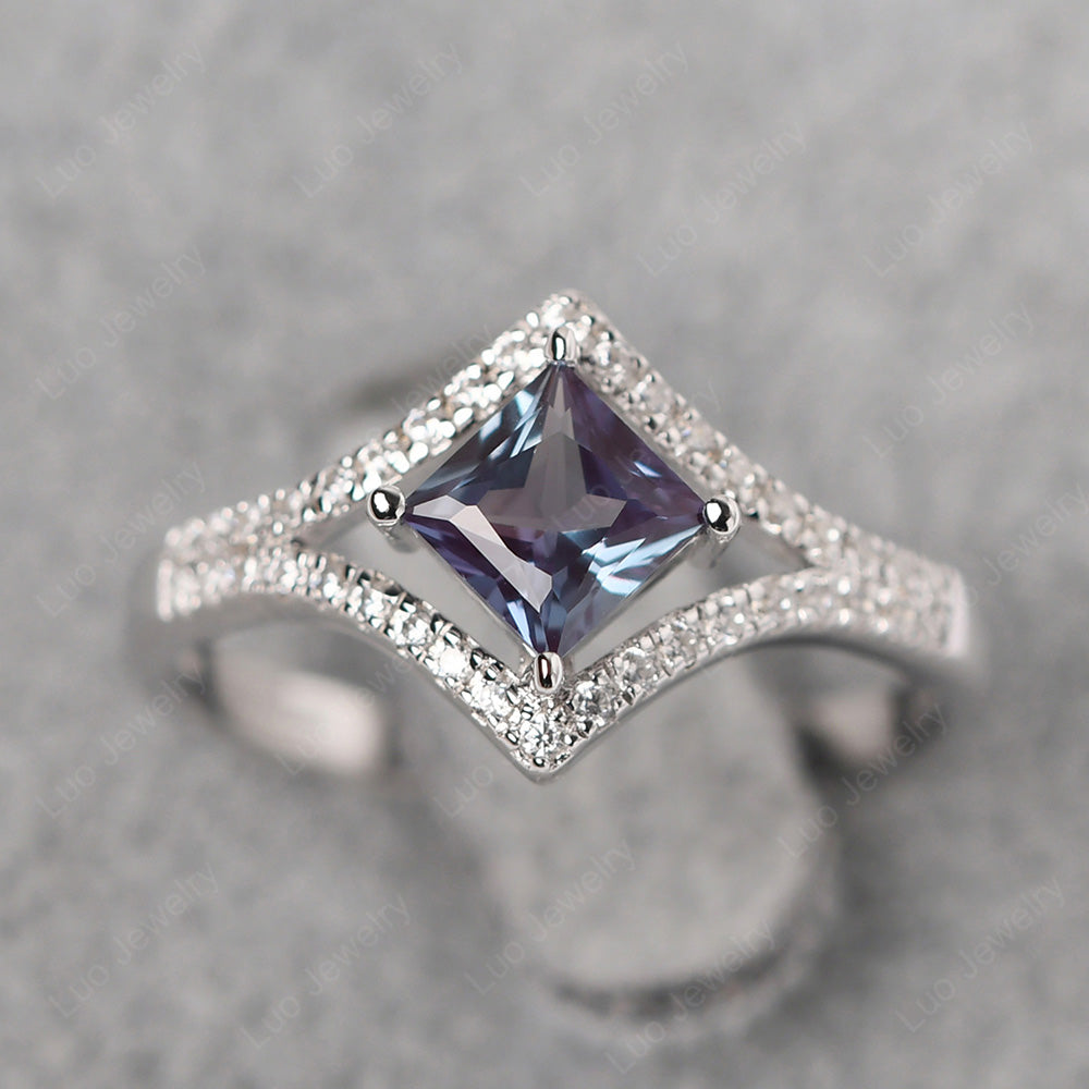 Princess Cut Alexandrite Kite Set Engagement Ring - LUO Jewelry