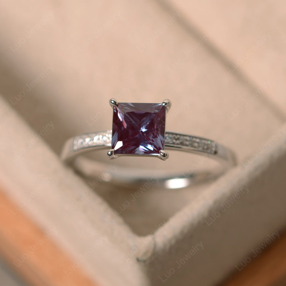 Simple Princess Cut Alexandrite Wedding Ring - LUO Jewelry