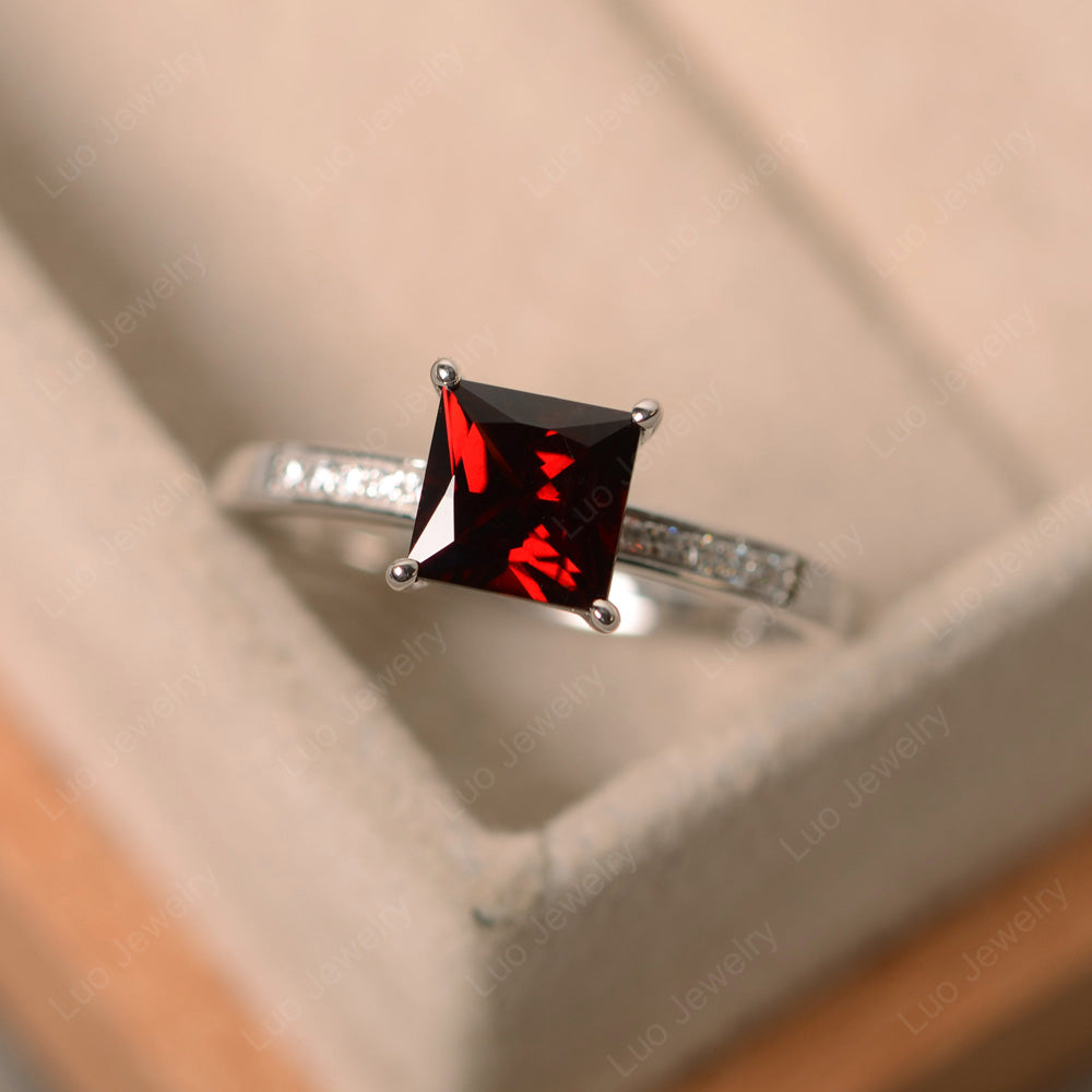 Simple Princess Cut Garnet Wedding Ring - LUO Jewelry