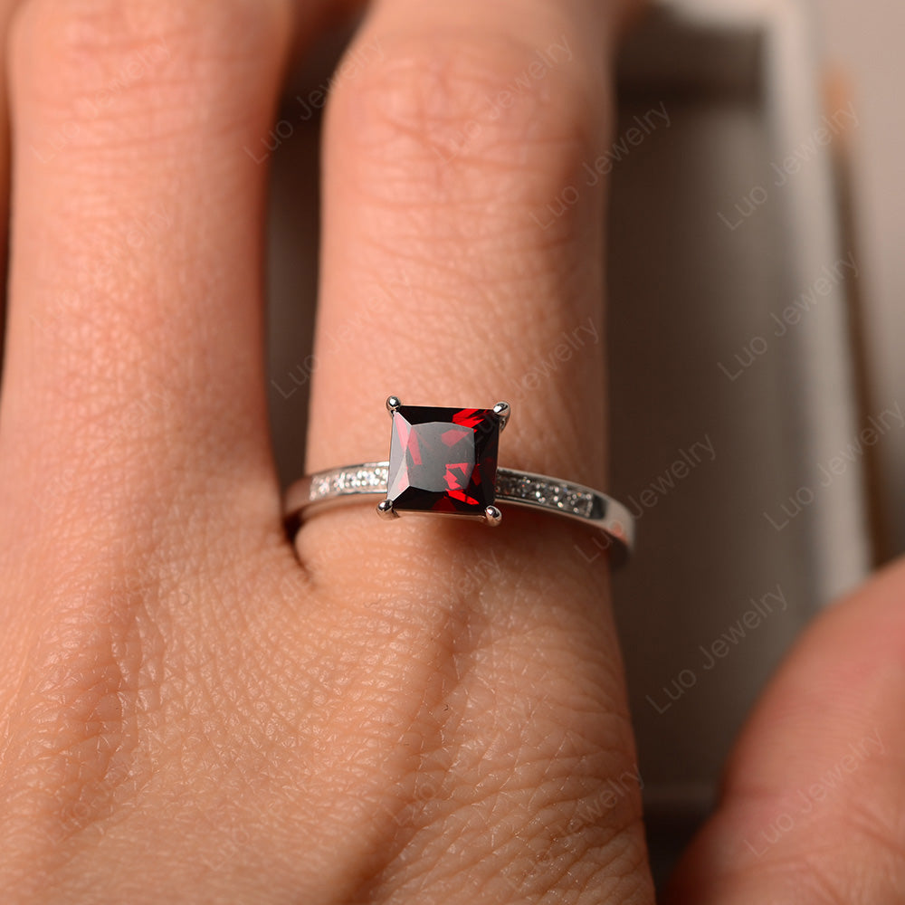 Simple Princess Cut Garnet Wedding Ring - LUO Jewelry