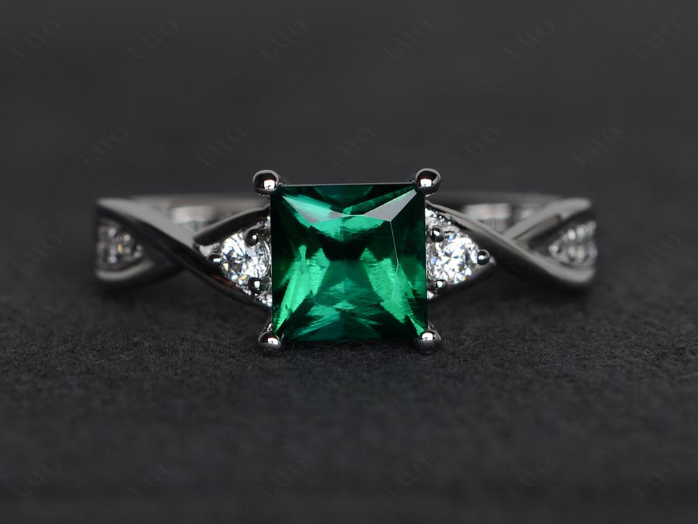 Princess Cut Emerald Engagement Ring - LUO Jewelry