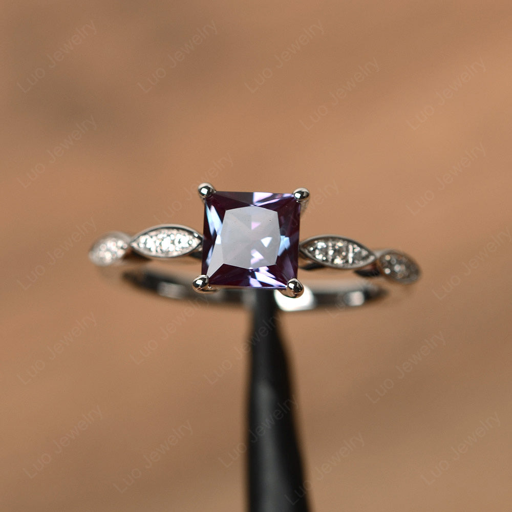 Princess Cut Alexandrite Ring White Gold - LUO Jewelry