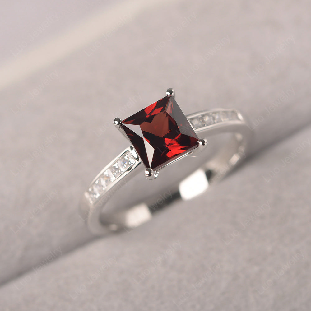 Garnet Wedding Rings Princess Cut Rose Gold - LUO Jewelry