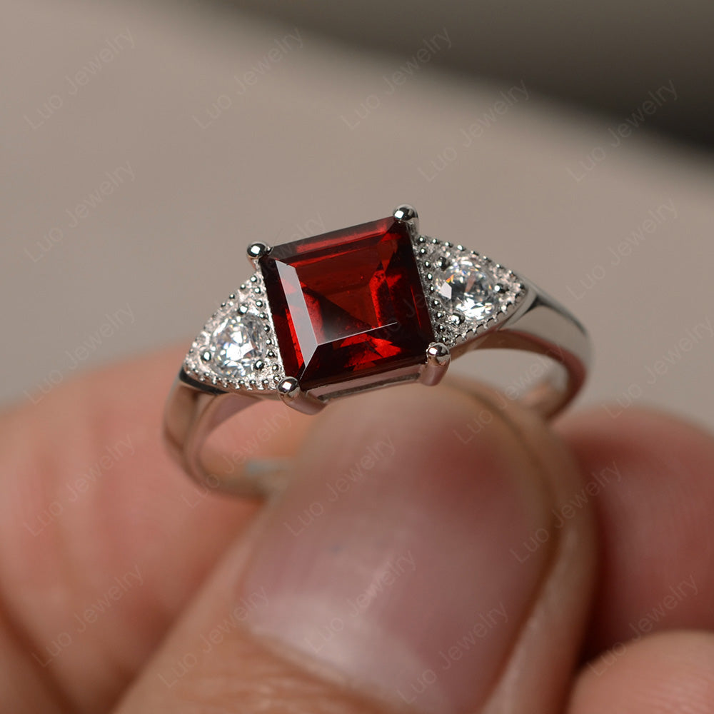 Garnet Engagement Ring Square Cut - LUO Jewelry