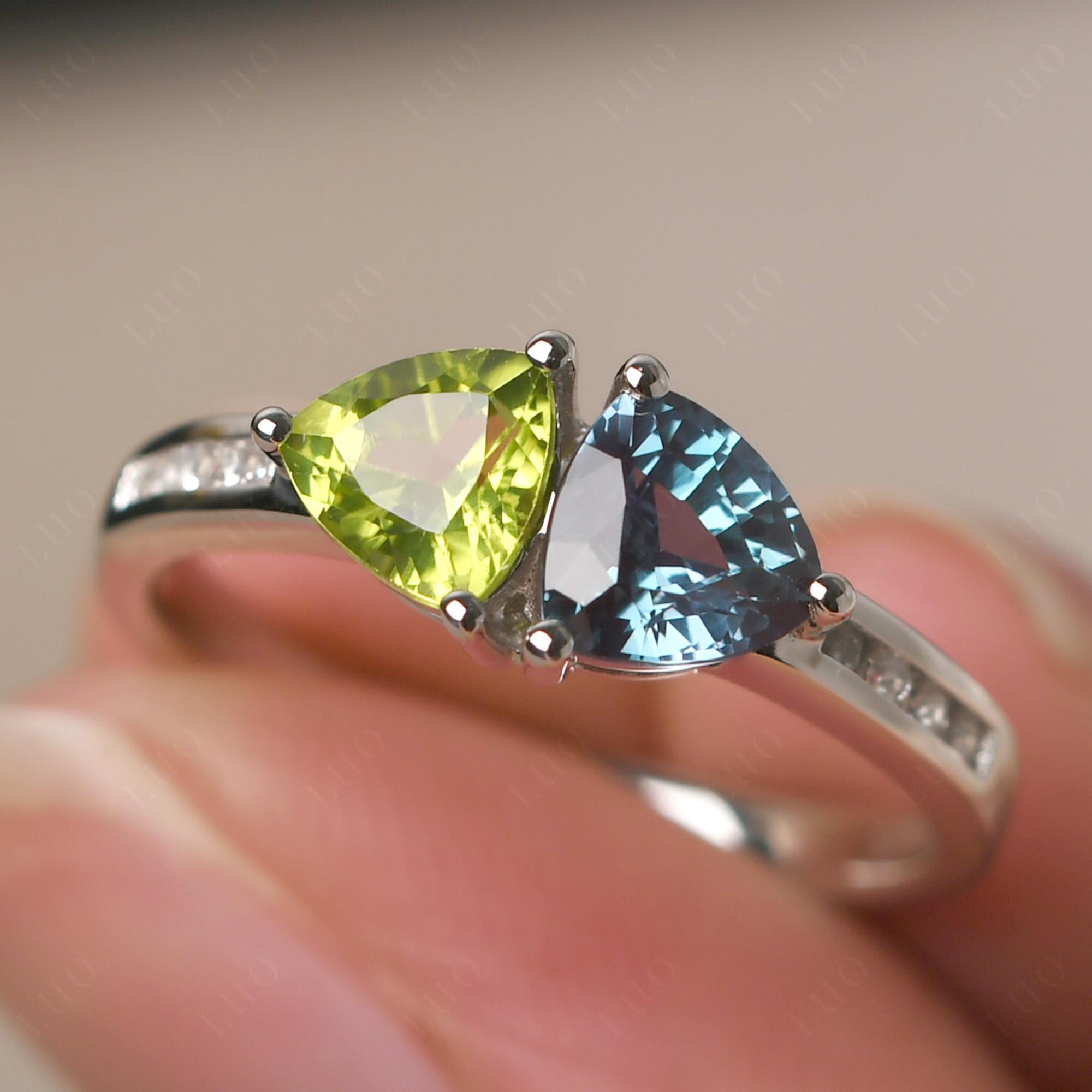 Trillion Cut Two Stone Lab Alexandrite and Peridot Ring - LUO Jewelry