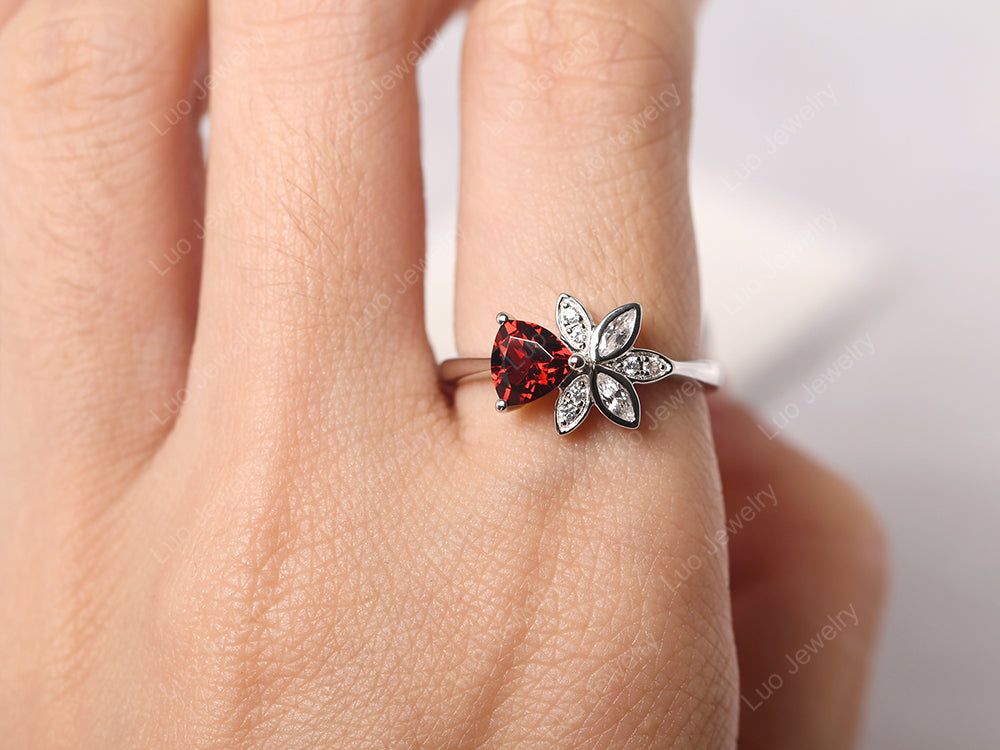 Trillion Cut Garnet Flower Ring - LUO Jewelry