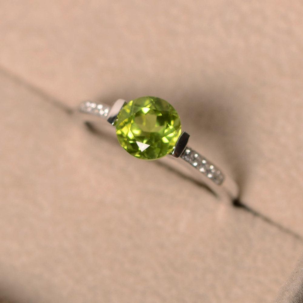 Round Brilliant Cut Peridot Ring White Gold - LUO Jewelry