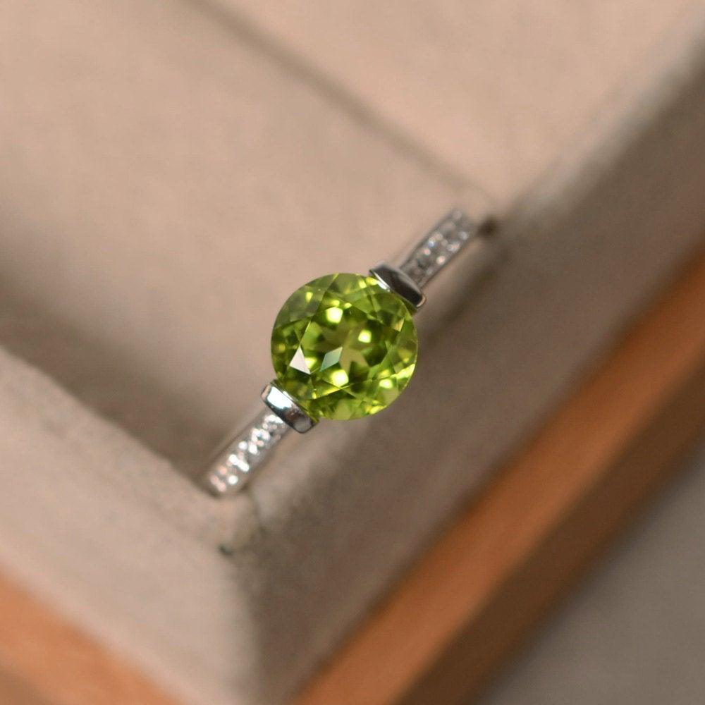Round Brilliant Cut Peridot Ring White Gold - LUO Jewelry