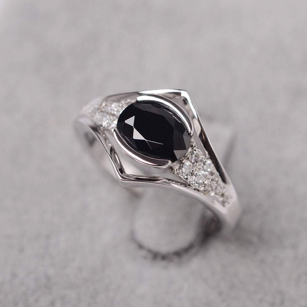 Oval Black Spinel Ring East West Bezel Set Ting - LUO Jewelry