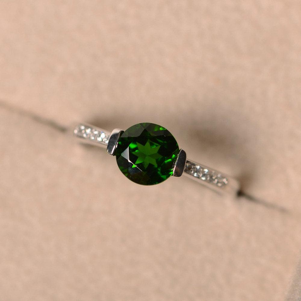 Round Brilliant Cut Diopside Ring White Gold - LUO Jewelry